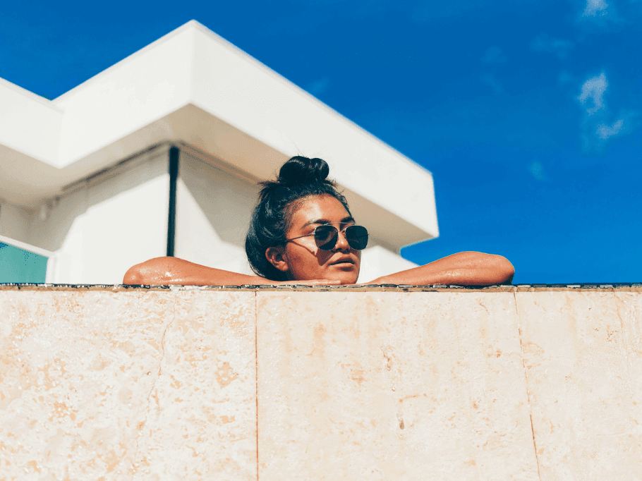 Why Self-Tanning Kits Are the Ultimate Glow-Up